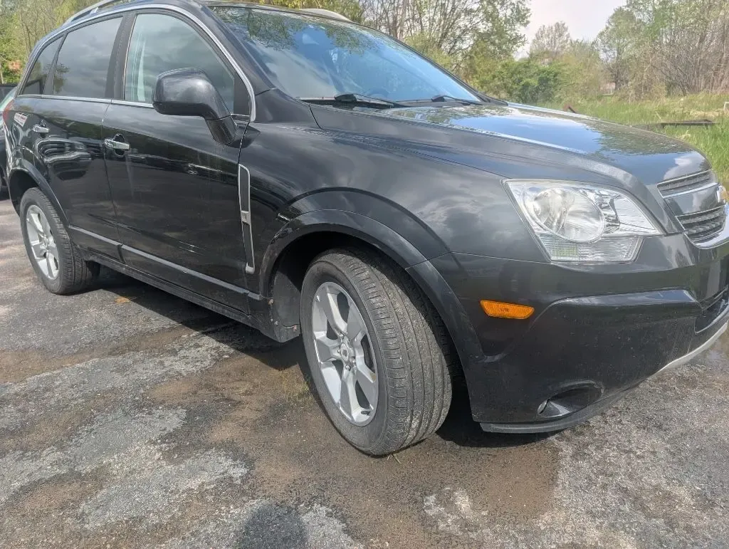 
								2014 Chevrolet Captiva Sport Fleet full									