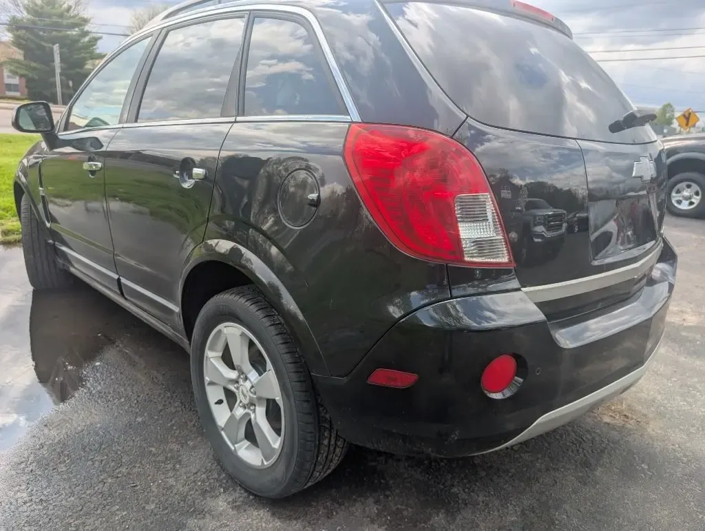 
								2014 Chevrolet Captiva Sport Fleet full									